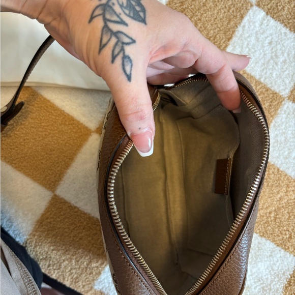 Gucci Brown Logo Crossbody Bag - Picture 5 of 8